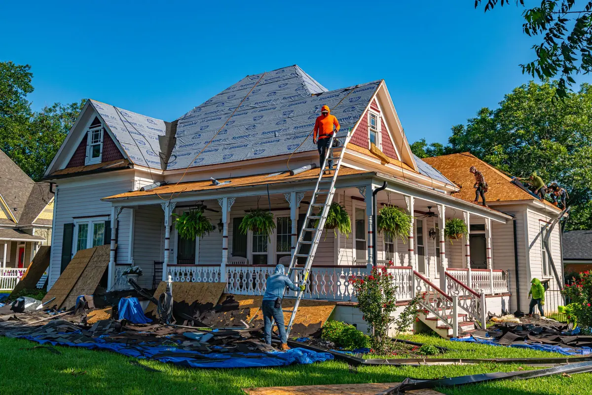 Residential Roofing Services in Los Angeles, CA